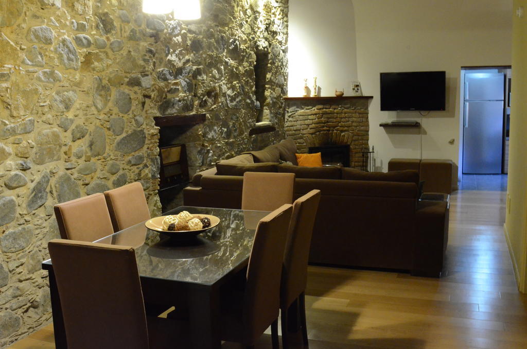 To Kastri Apartment Kalopanagiotis Bilik gambar